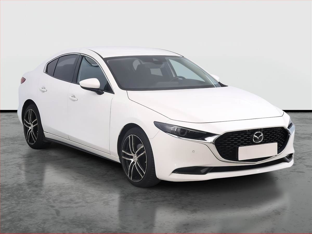 Mazda 3 2.0 Skyactiv-G, ČR,1.maj