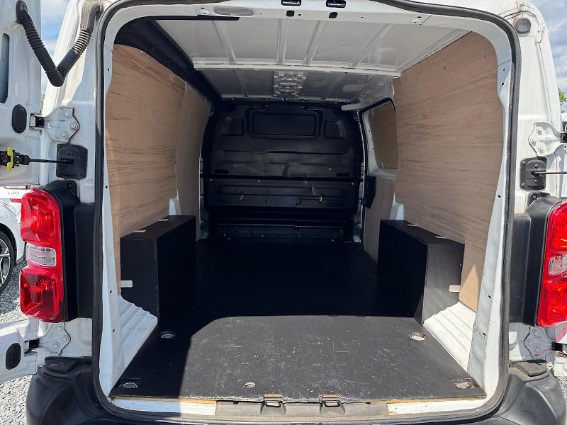 Peugeot Expert (2020) ACTIVE L3 2.0HDi 90kW CZ DPH - fotka 6 z 11