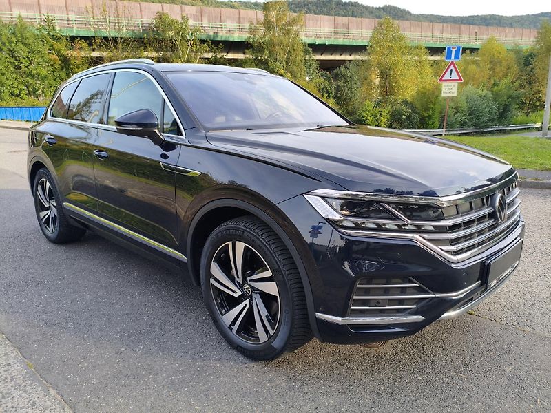 Volkswagen Touareg (2022) 3,0 TDI Elegance 210 KW - fotka 4 z 40