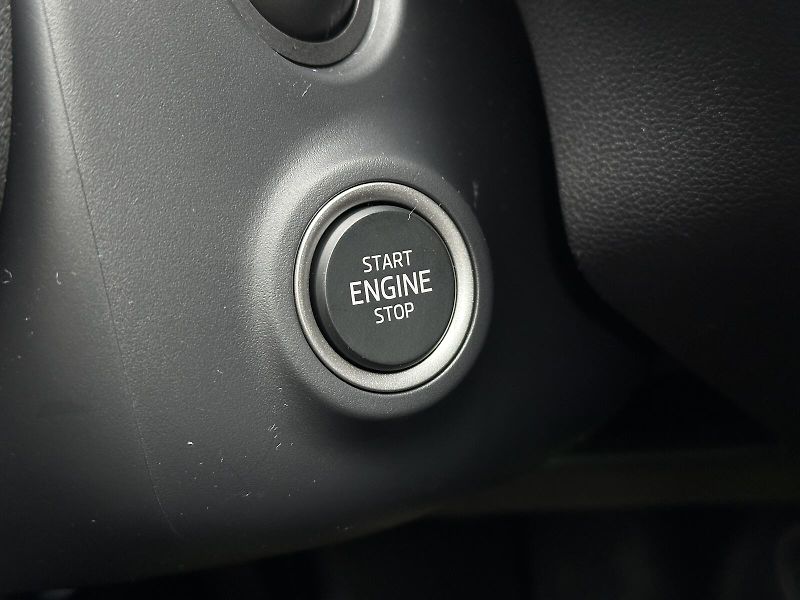 Škoda Scala 1.0TSi DSG 116PS LED V.Cockpit - fotka 18 z 46