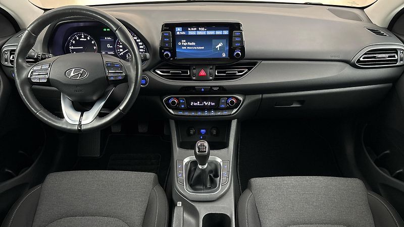 Hyundai i30 1.0 T-GDI Smart Kombi - fotka 8 z 27