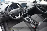 Hyundai i30 1.6CRDi SMART KAMERA CARPLAY - náhled 9