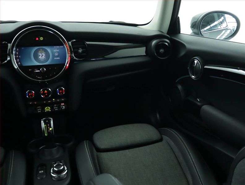 Mini Ostatní (2023) Cooper SE 32 kWh, SoH 97% - fotka 8 z 17