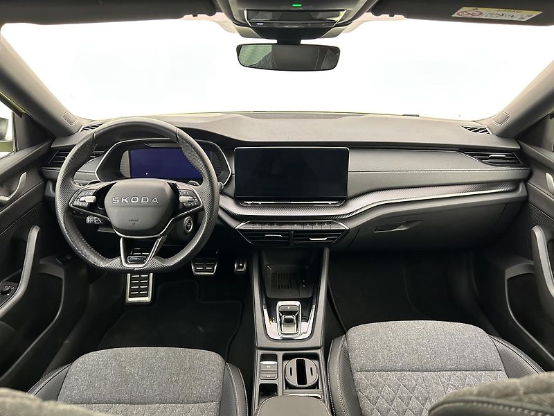 Škoda Octavia 2.0 TSI 4x4 SportLine - fotka 5 z 31