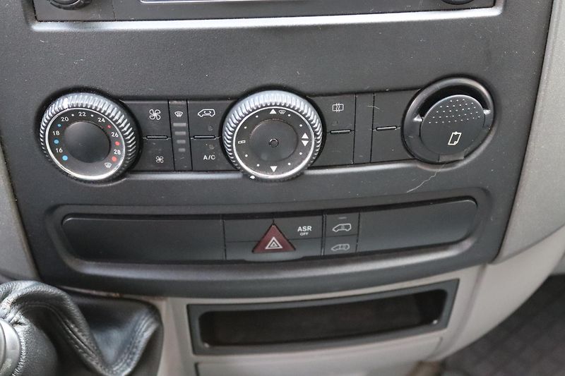 Mercedes-Benz Sprinter 310 CDI / S KAWA L2H3 CHLADÍCÍ - fotka 26 z 39