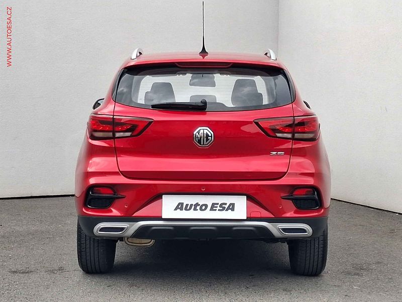 MG ZS (2023) 1.5i, 1.maj,ČR, LED, AC - fotka 5 z 19