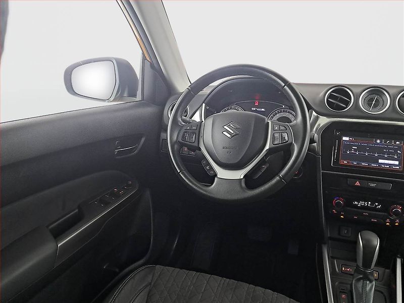 Suzuki Vitara (2021) Elegance 1.4 BoosterJet - fotka 7 z 20