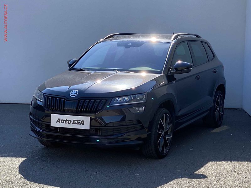 Škoda Karoq (2020) 1.5 TSi, ČR, SportLine, DSG - fotka 3 z 20