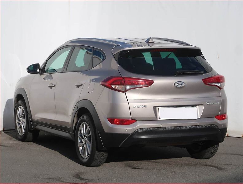 Hyundai Tucson (2016) 1.7 CRDi, ČR,1.maj, Serv.kniha - fotka 4 z 21
