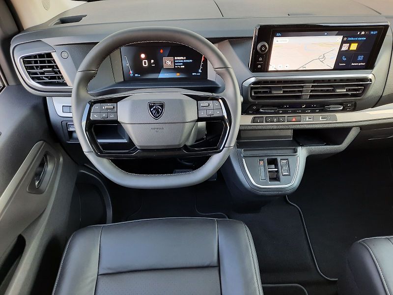 Peugeot Traveller (2026) ALLURE Long 2.2 BHDi 180k EAT8 - fotka 13 z 16