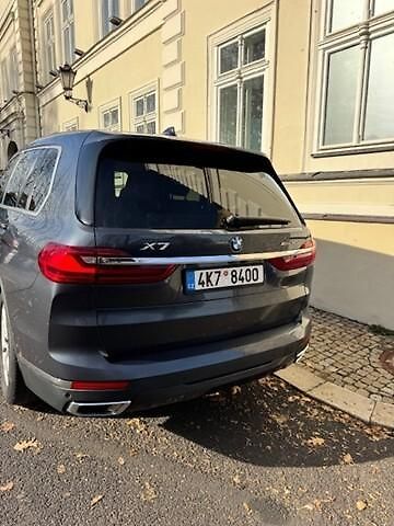 BMW X7 3.0 /195kW - fotka 3 z 12