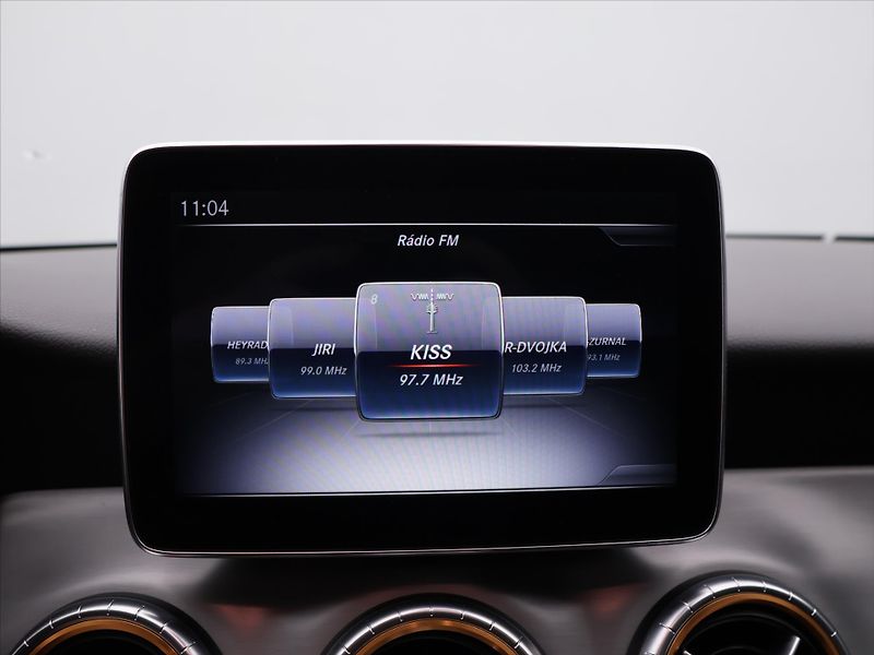 Mercedes-Benz CLA 2,1 220CDI 130kW 4MATIC CZ - fotka 25 z 39