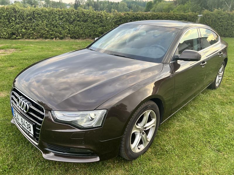 Audi A5 2.0TDI 100KW,TZ,DIGI,XENONY - fotka 3 z 49