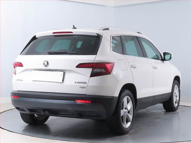 Škoda Karoq (2018) Style 2.0 TDI, 4X4, Navi - fotka 5 z 18