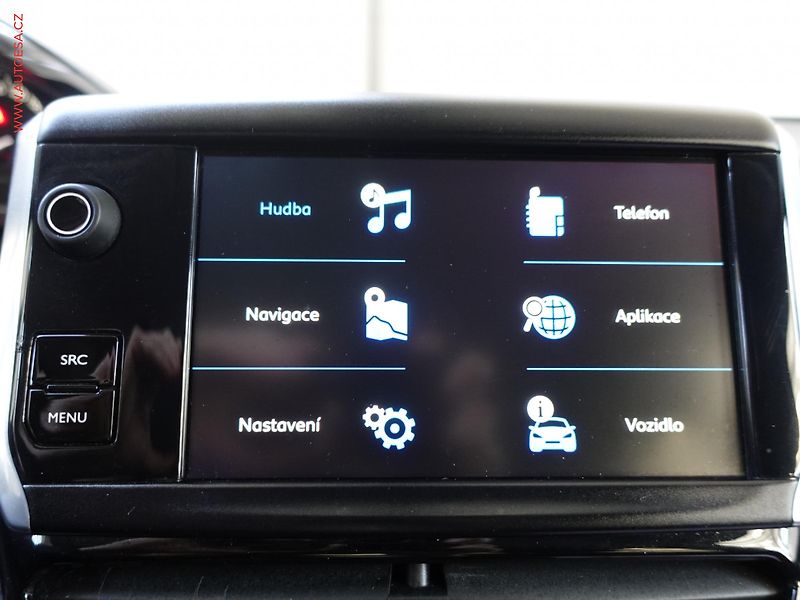 Peugeot 208 (2017) 1.2PT, GT Line, navi, TZ - fotka 17 z 22