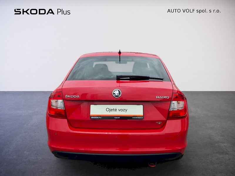 Škoda Rapid (2013) Ambition 1.2 TSI 63 kW 5°manuá - fotka 9 z 27