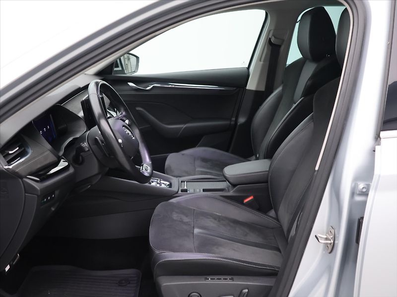 Škoda Octavia 2,0 TDI 110kW DSG Style - fotka 10 z 30