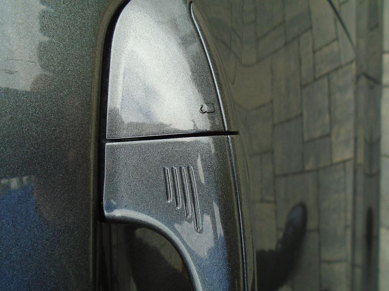 Ford Galaxy 2.5 Durarec FHEV Vignale 7míst - fotka 14 z 46