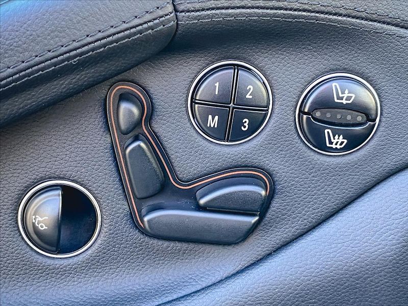 Mercedes-Benz SL 5,5 500 Navi, Bi-xenon, ČR - fotka 16 z 19