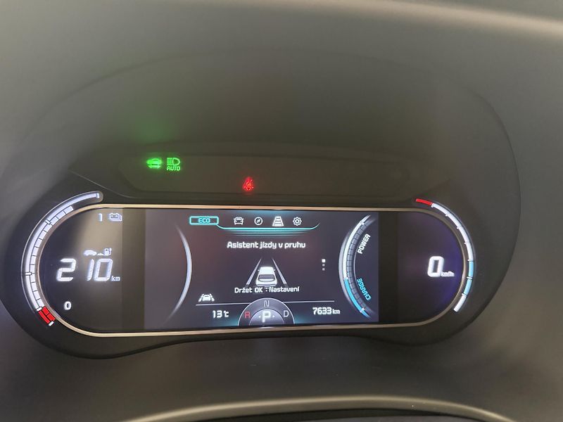 Kia e-Soul 40KW/H*DPH*ACC*LED* - fotka 32 z 47