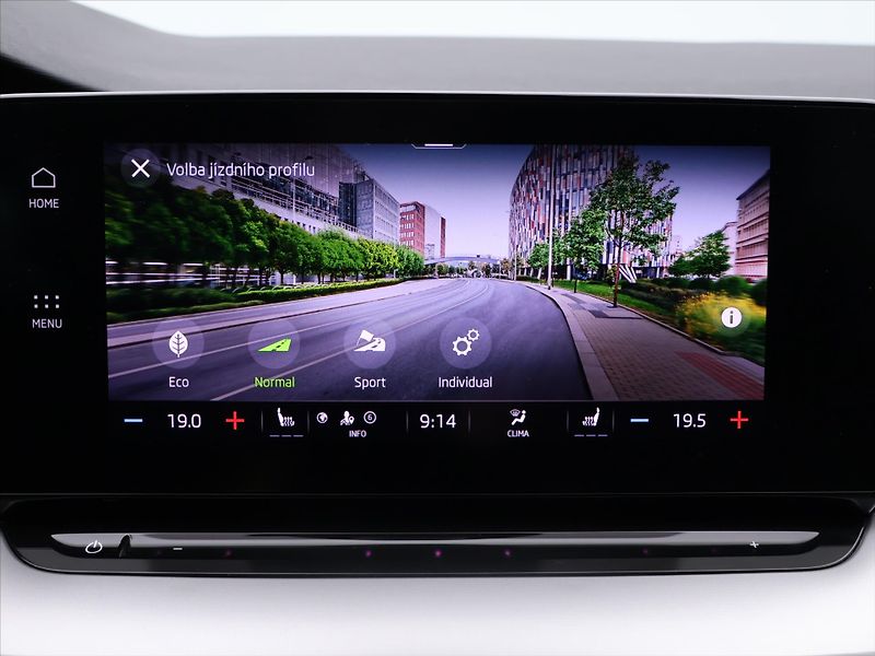 Škoda Octavia 2,0 TDI 110kW DSG LED Clever D - fotka 26 z 36