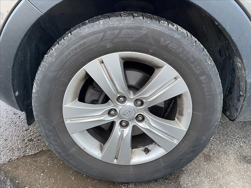 Kia Sportage 2,0 CRDi*100kW*161. tis. km* - fotka 35 z 37