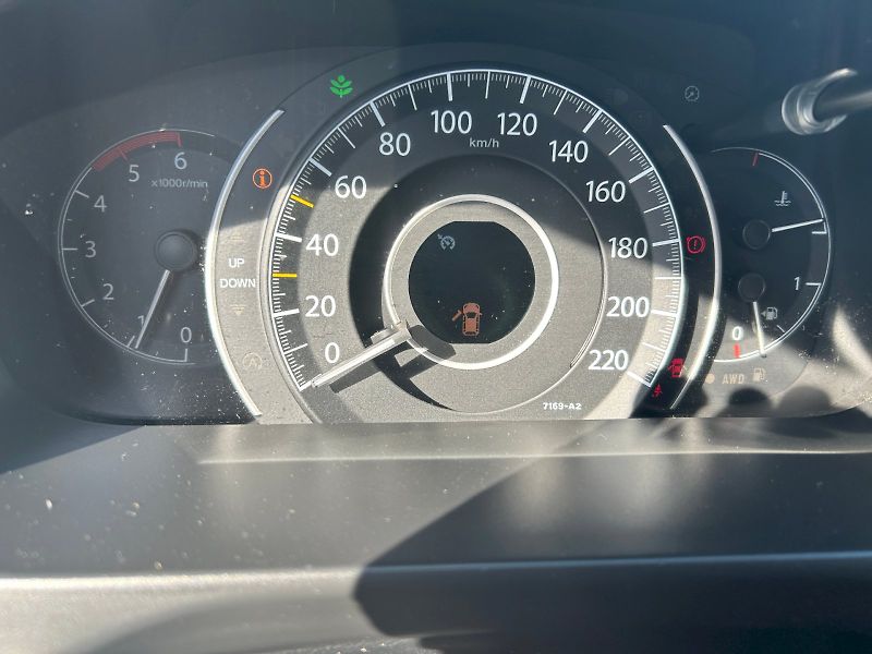 Honda CR-V (2013) 2,2 DTEC ELEGANCE 4WD - fotka 19 z 25