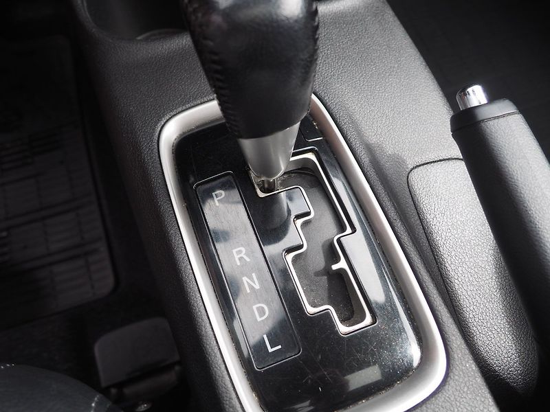 Mitsubishi Outlander (2014) 2.2 D-ID AT Instyle, AWD, 7m - fotka 36 z 41