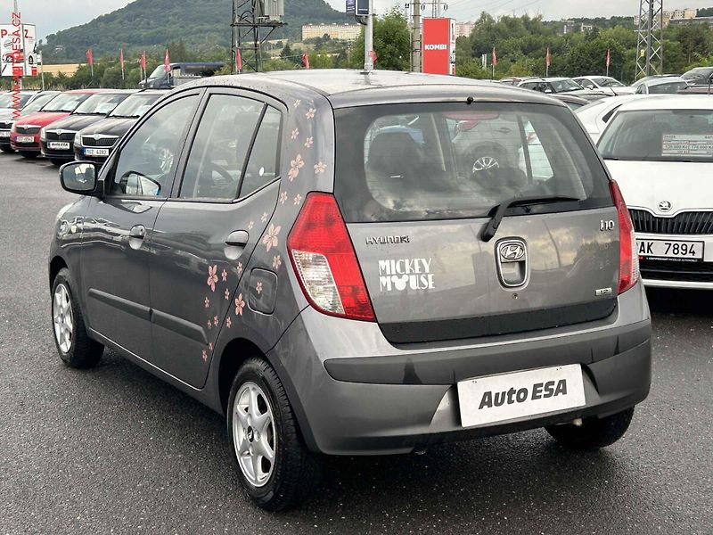 Hyundai i10 (2010) 1.2i, ČR, servis.kniha - fotka 6 z 14
