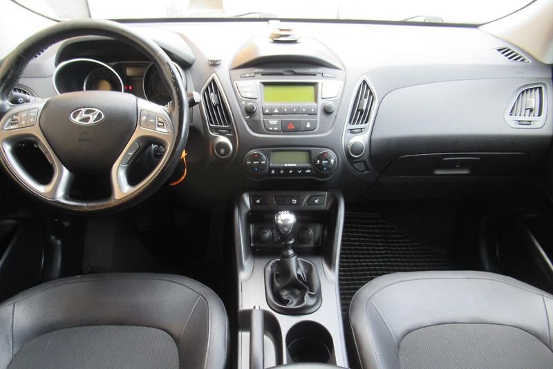 Hyundai ix35 1.7 CRDi AUT. KLIMA PŮVOD ČR - fotka 9 z 24