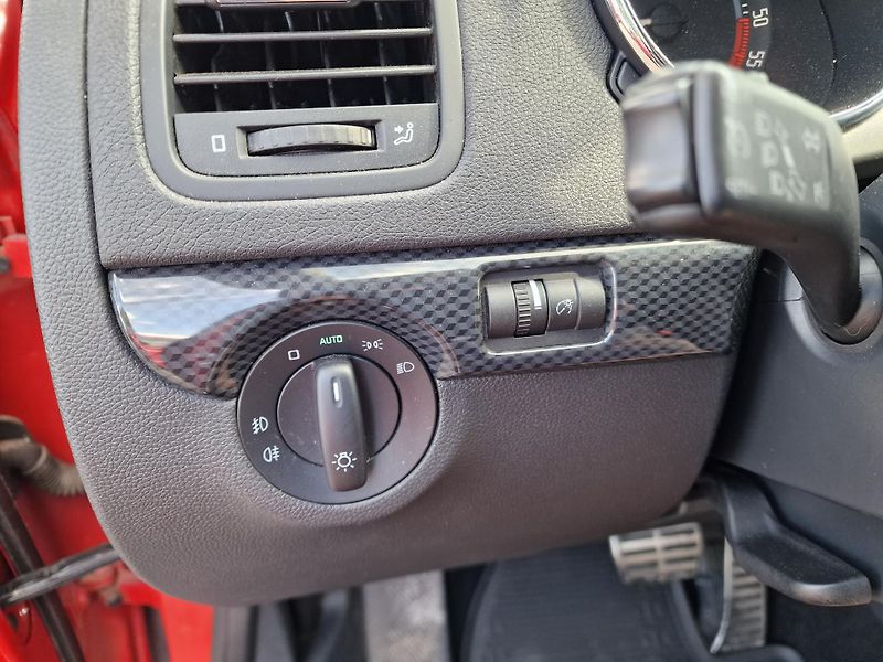 Škoda Yeti 2,0TDI MONTE CARLO DSG 4X4  - fotka 20 z 25