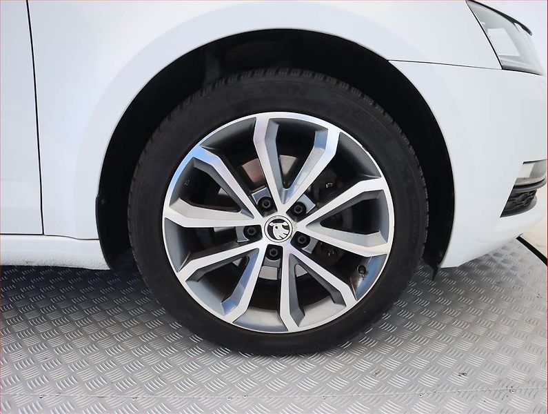 Škoda Octavia (2017) Ambition Plus 2.0 TDI, Automat - fotka 15 z 21