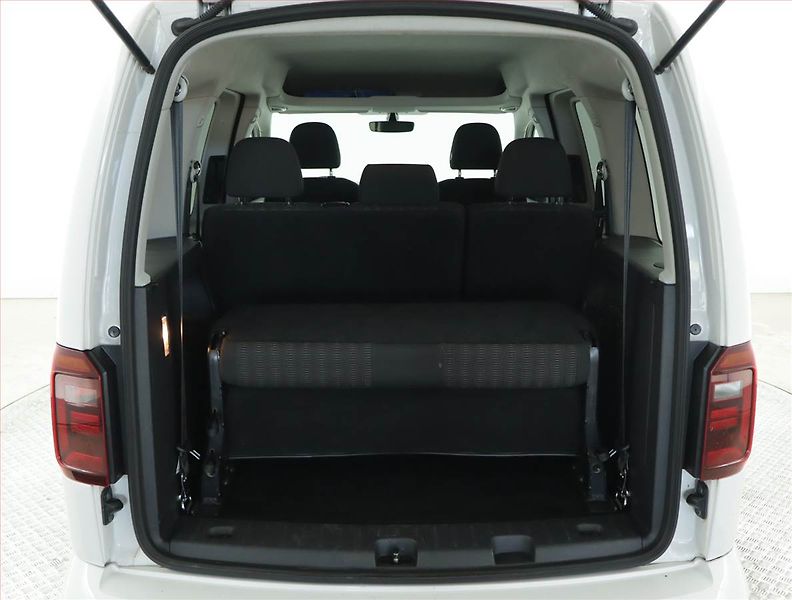 Volkswagen Caddy (2017) 2.0 TDI, 7Míst - fotka 17 z 18