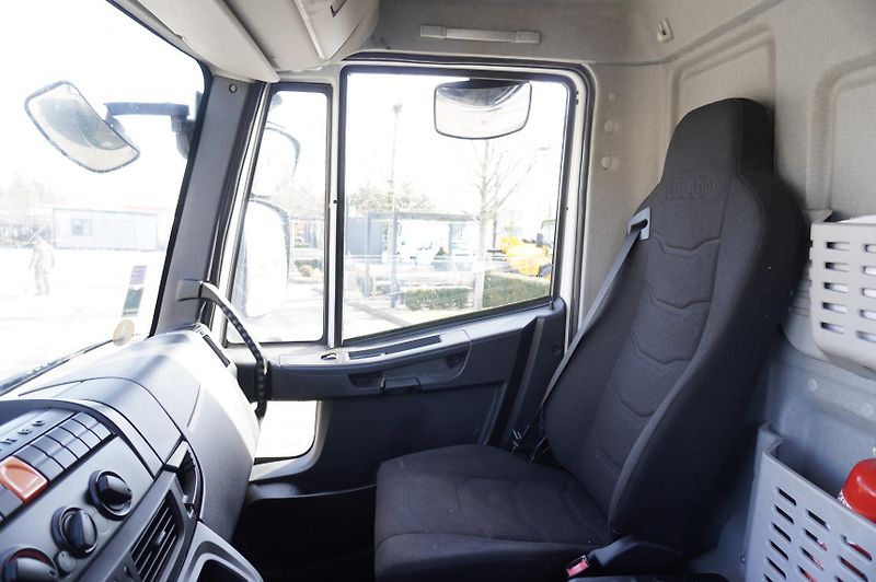 Iveco Eurocargo (2017) 140-190 4x2 E6 / Meat hook ref - fotka 13 z 17