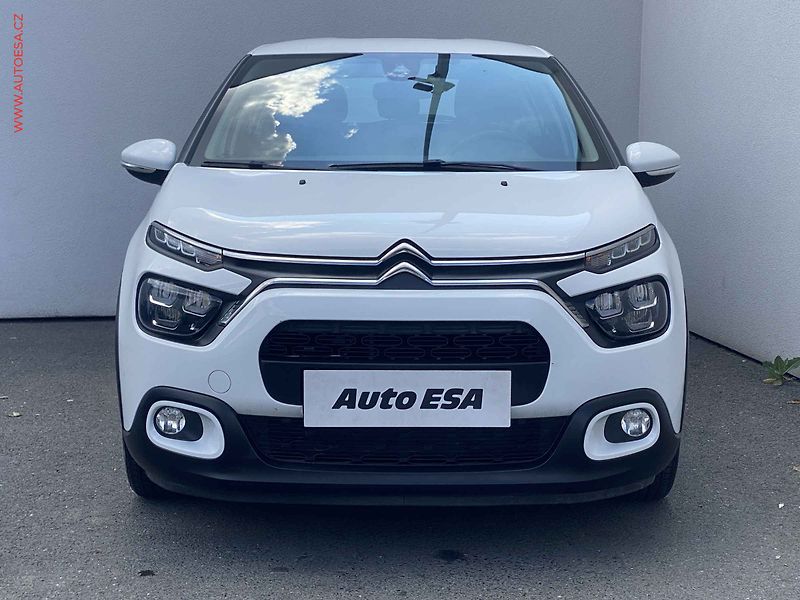 Citroën C3 (2022) 1.2 PT, AC, tempo - fotka 2 z 17