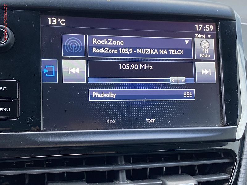 Peugeot 208 (2016) 1.2PT, GT Line, navi - fotka 14 z 17