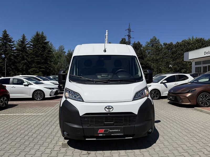 Toyota Proace Max L3H2 4D VAN 2.2 140 6MT Active - fotka 2 z 21