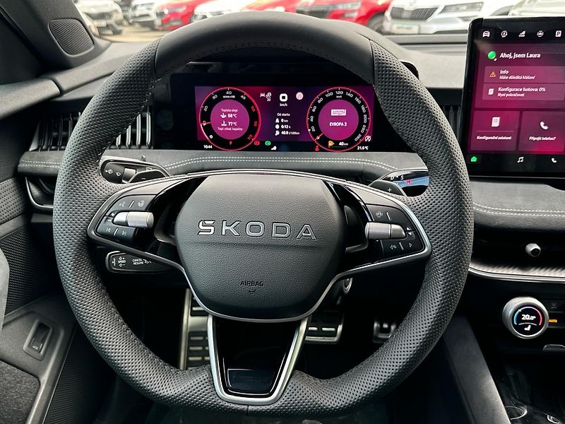 Škoda Superb Combi Sportline 2,0 TDI 110kW - fotka 16 z 17