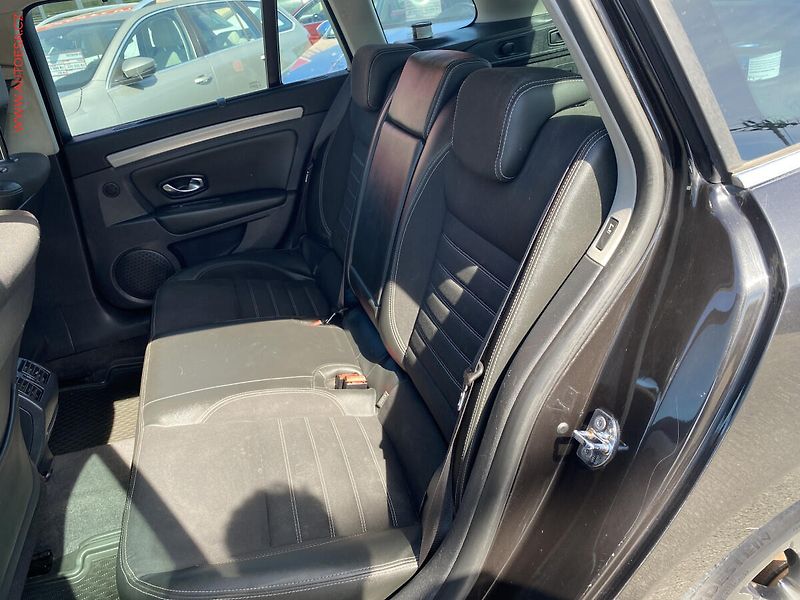 Renault Laguna (2014) 2.0dCi, ČR, AT, STK1/28 - fotka 10 z 14
