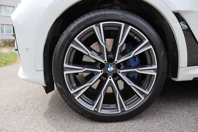 BMW X7 7místné SUV BMW X7 xDrive40i - fotka 25 z 67
