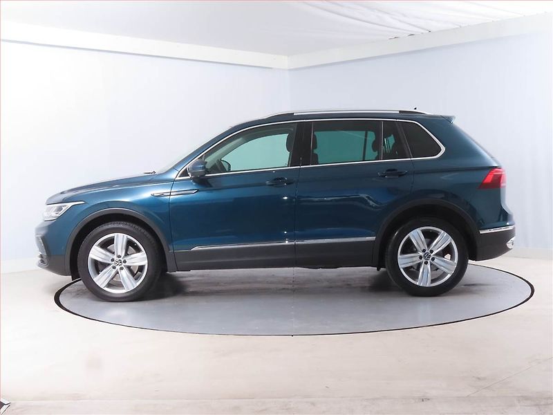 Volkswagen Tiguan (2021) 2.0 TDI - fotka 3 z 14