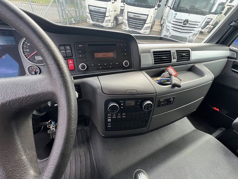 MAN TGL12.220 EURO 6 Carrier Xario - fotka 19 z 20