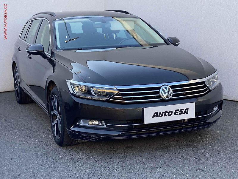 Volkswagen Passat (2017) 1.6 TDi, Comfortline, LED - fotografie inzerátu