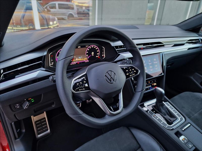 Volkswagen Arteon 2.0TDI 147kW 4x4 DSG R-line - fotka 20 z 50