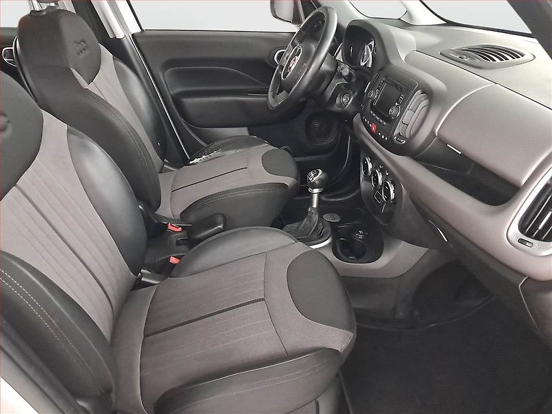 Fiat 500L (2015) 0.9 TwinAir, 7 míst, nová STK - fotka 9 z 20