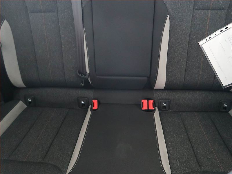 Škoda Kamiq (2022) Style 1.0 TSI - fotka 10 z 16