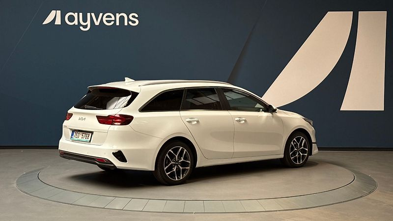 Kia Ceed 1.5 T-GDI 118kW Top SW - fotka 2 z 13