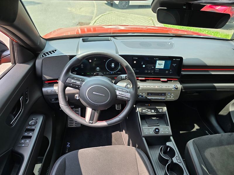 Hyundai Kona EV 64,8kWh NLine Style Premium - fotka 15 z 31