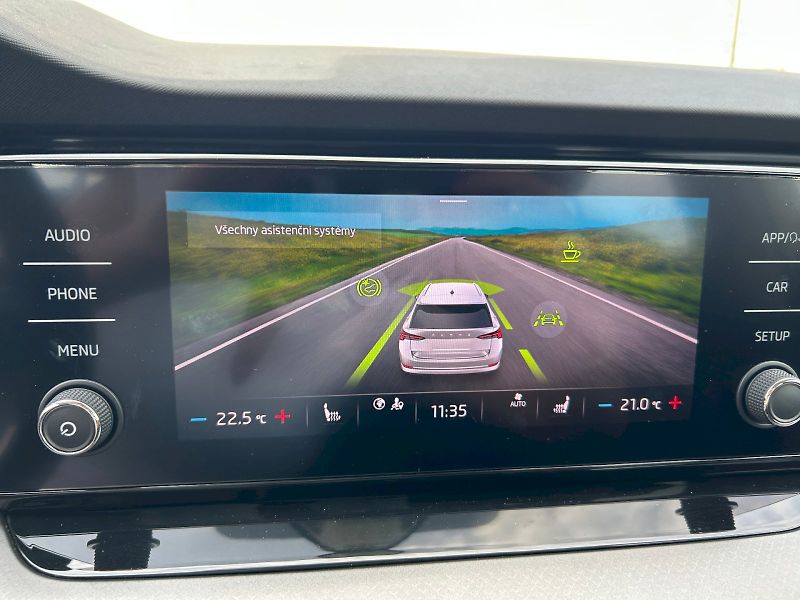 Škoda Octavia (2023) OCT.COM AMB TD 110/2.0 A7A - fotka 17 z 26