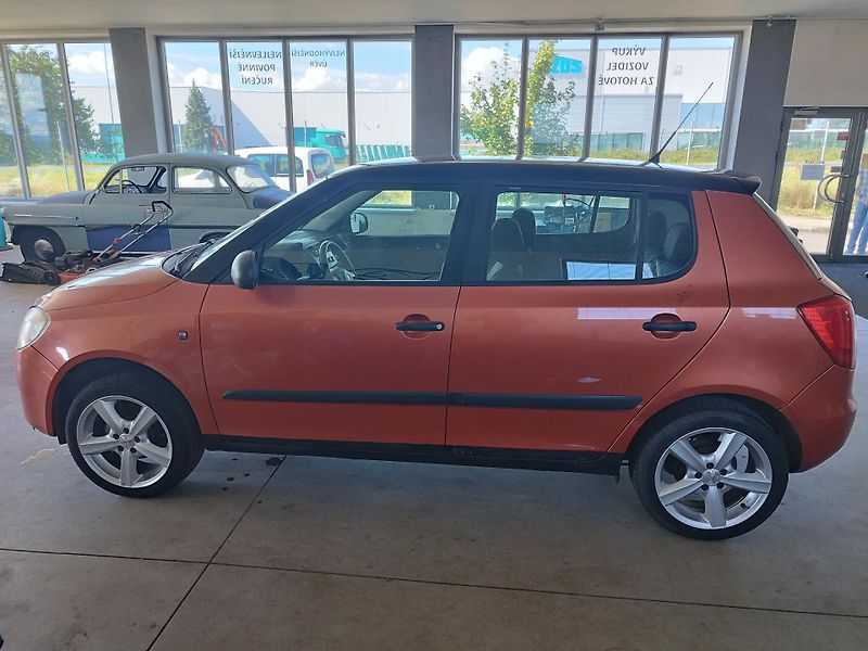 Škoda Fabia (2007) 1.244kW, TAŽ.ZAŘ. - fotka 3 z 26